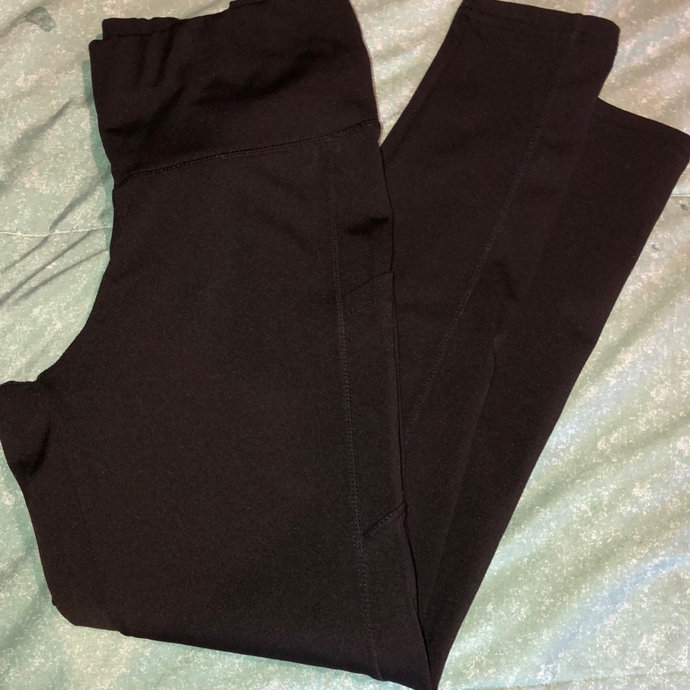 Athletic leggings